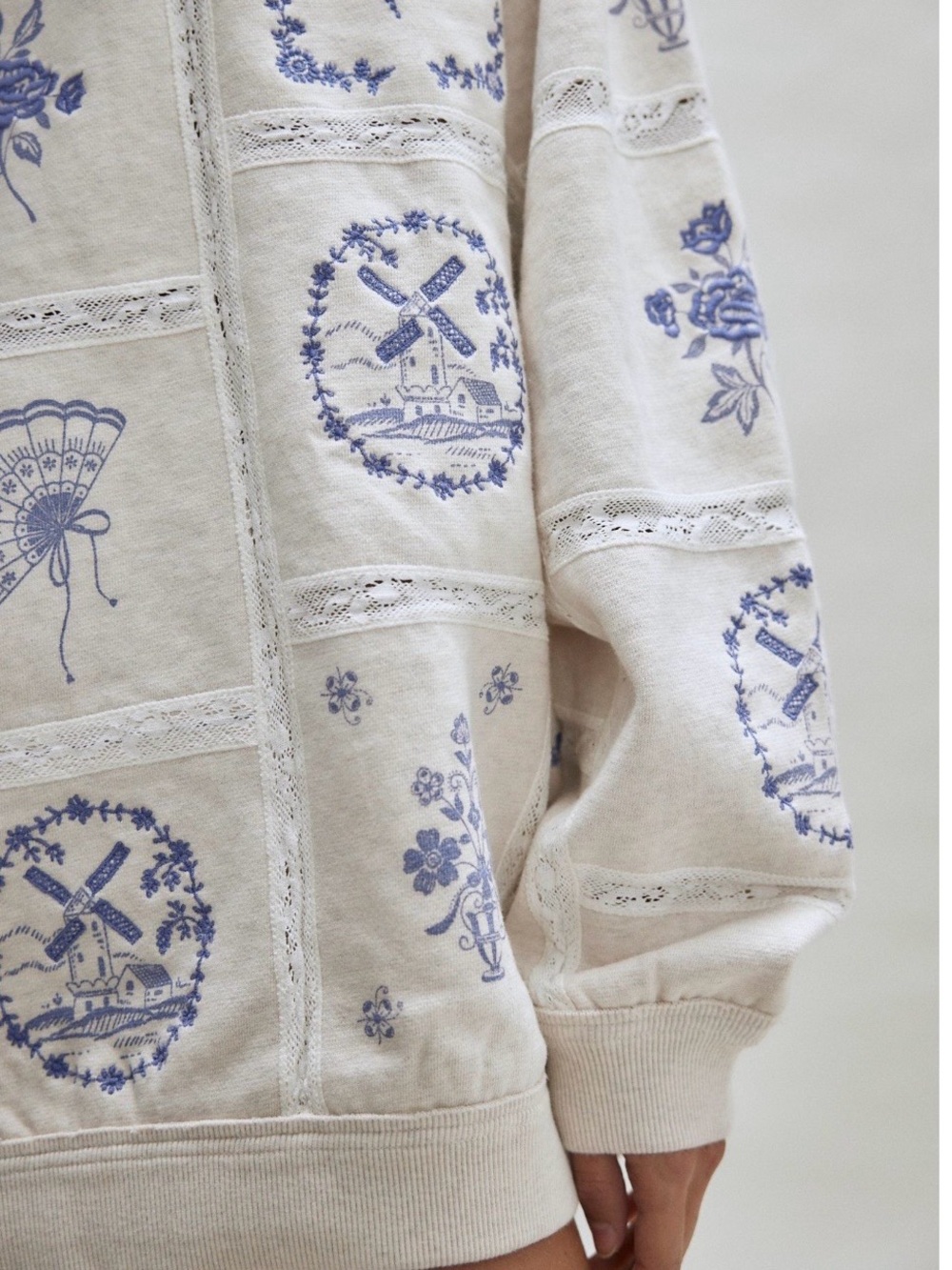 Free People Rudy Lace Embroidered Patchwork Sweatshirt 💯 Cotton NWT - Picture 3 of 4